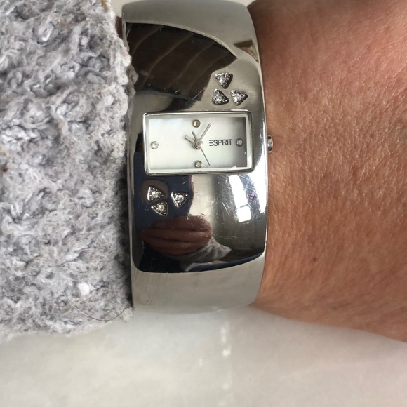 Esprit woman’s watch bracelet mother of pearl face - Picture 2 of 4